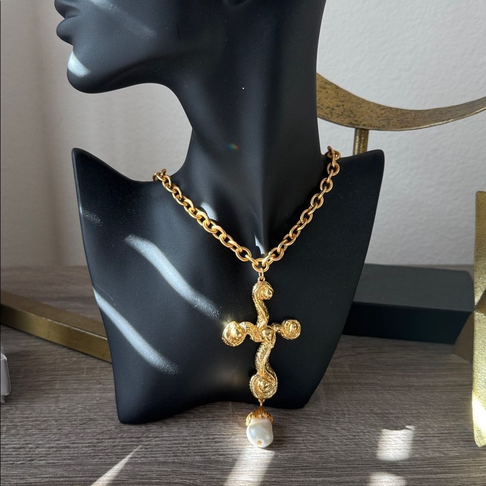 Statement Cross Necklace A1523 - image 7